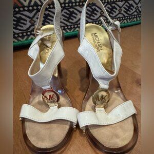 Michael Kors leather sandals high heel monogram lucite cream gold party summer 8